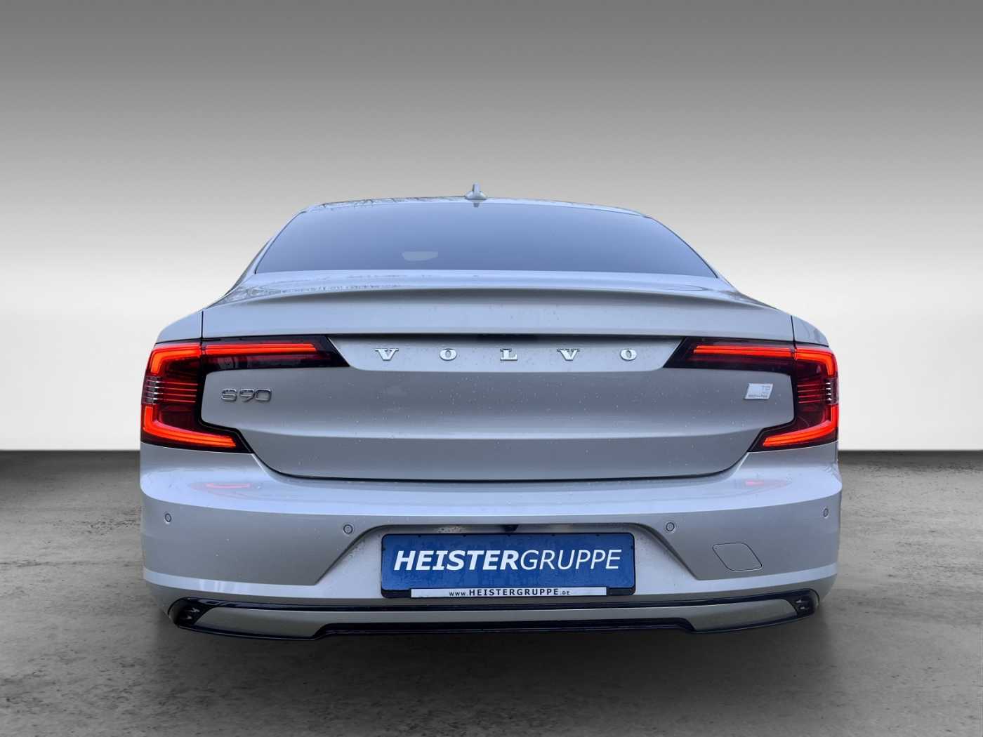 Volvo  T8 AWD Ultimate Dark