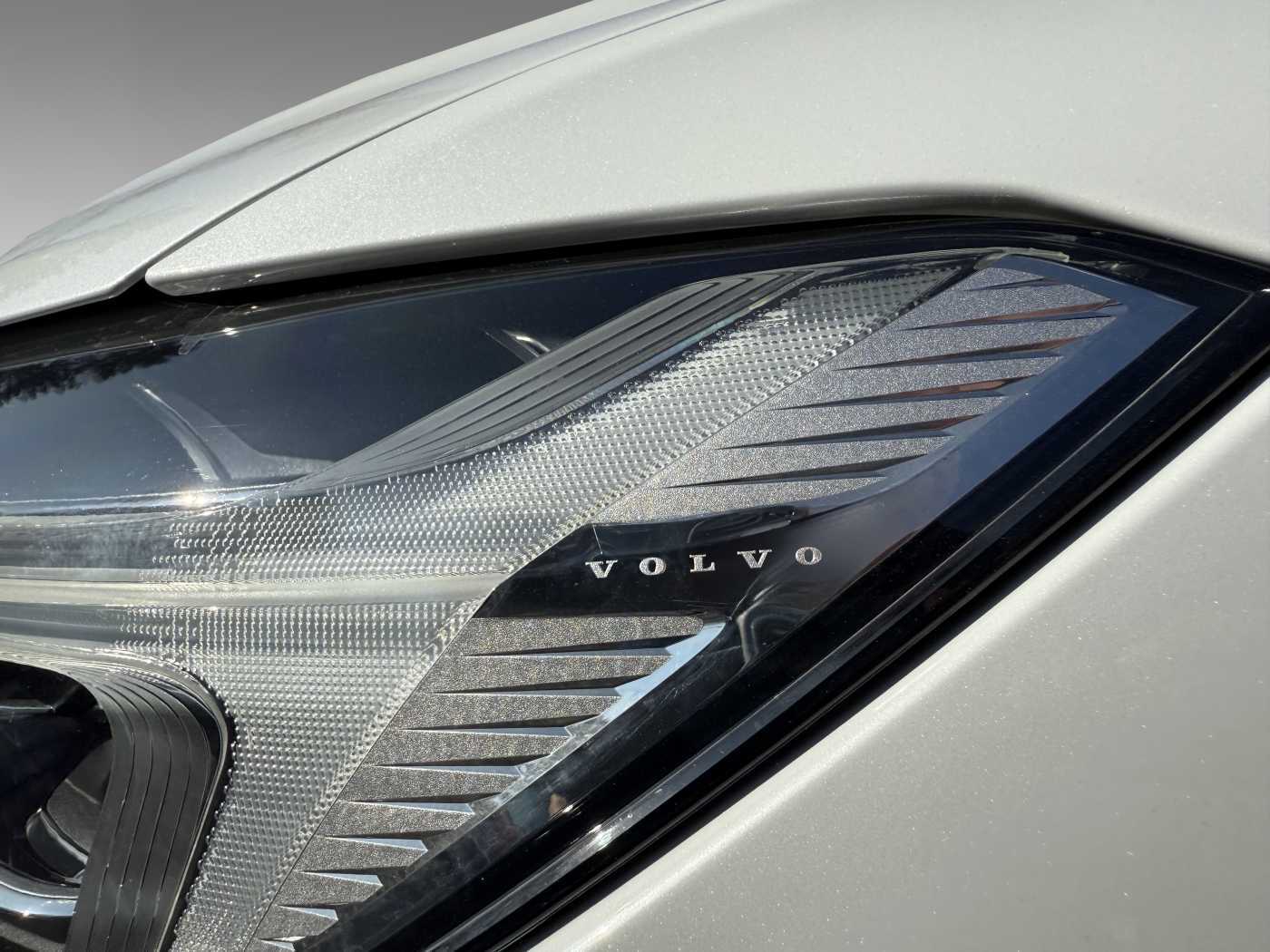 Volvo  D5 R-Design AWD Geartronic