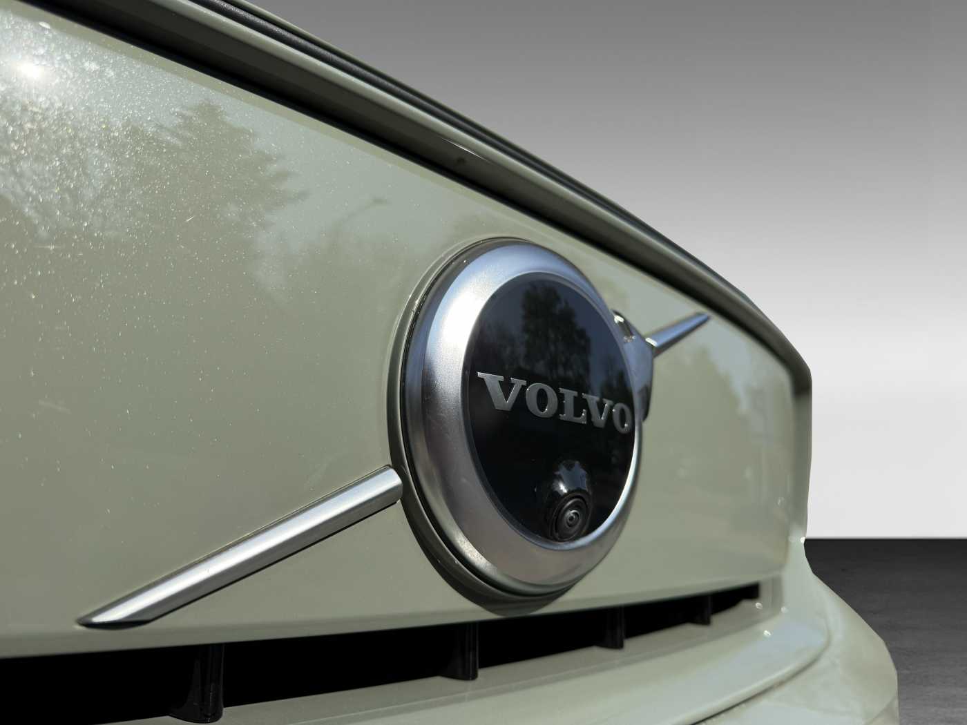 Volvo  Pro+Pilot+Harman