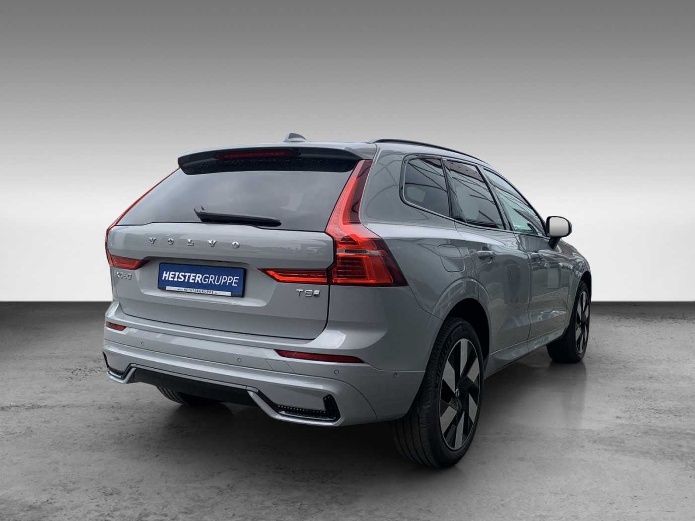 Volvo  T8 Ultra Dark AWD+BW+Massage+360°
