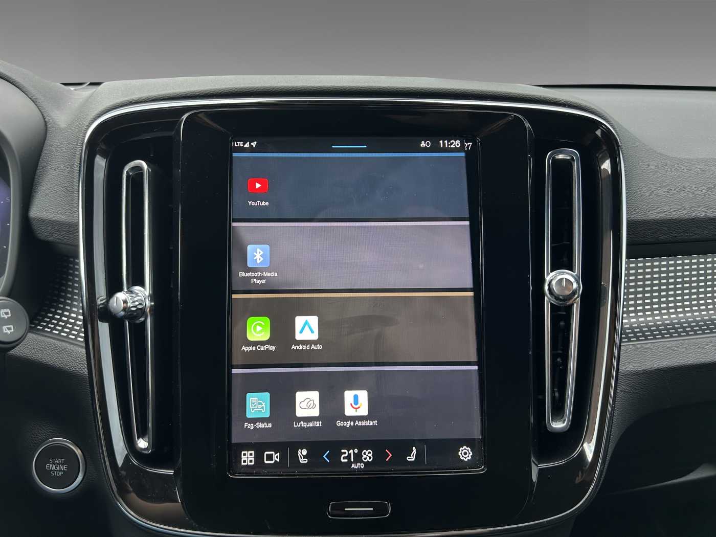 Volvo  B4 Plus Dark+Business+360°+BLIS+Pixel
