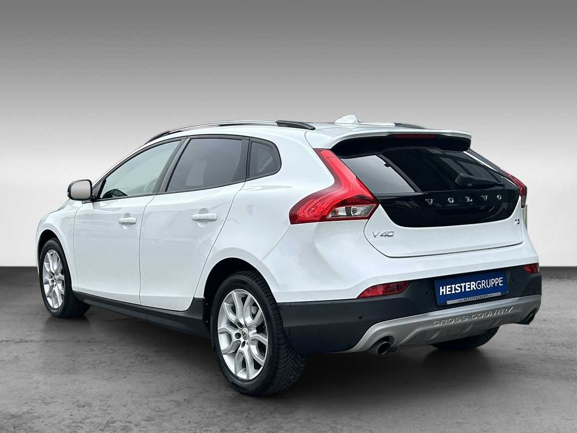 Volvo  T3 Plus, PDC+WINTER PAKET+LED
