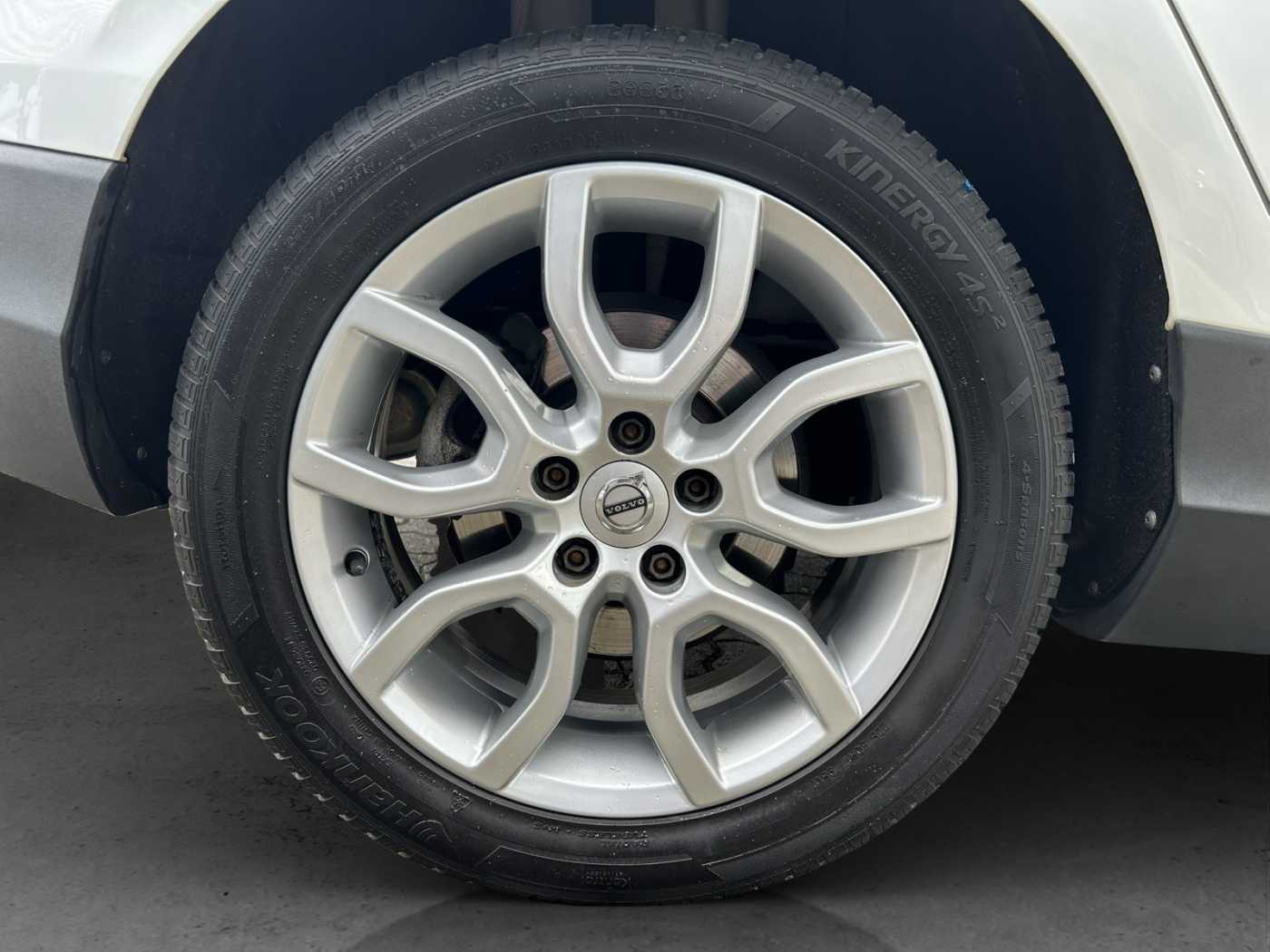 Volvo  T3 Plus, PDC+WINTER PAKET+LED