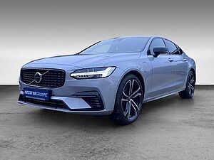 Volvo  T8 AWD Ultimate Dark
