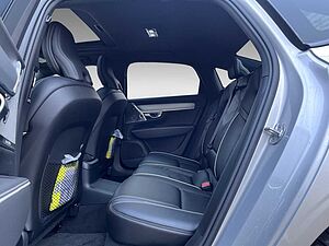 Volvo  T8 AWD Ultimate Dark