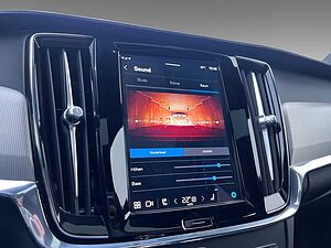 Volvo  T8 AWD Ultimate Dark