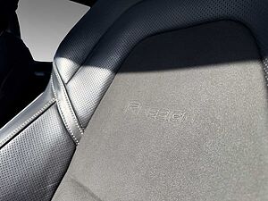 Volvo  D5 R-Design AWD Geartronic