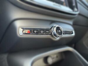 Volvo  Pro+Pilot+Harman