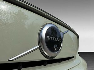 Volvo  Pro+Pilot+Harman