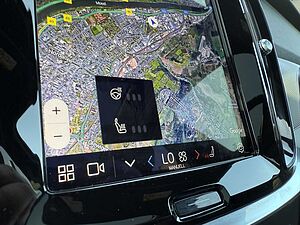 Volvo  B4 D AWD Plus+Harman+Google