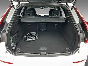 Volvo  T6 Plus Dark AWD+H/K+LED+StandHZG