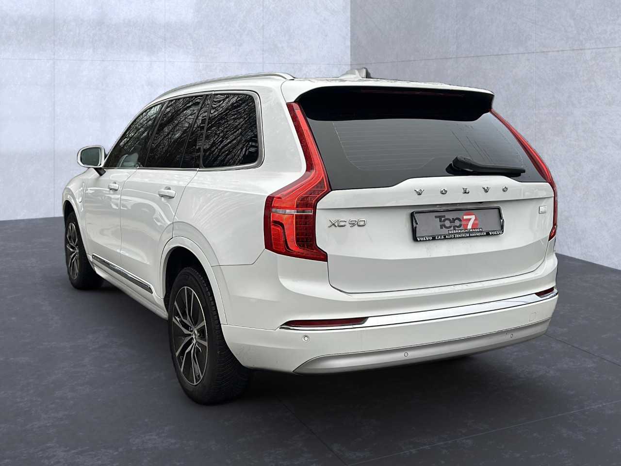 Volvo  XC90 Bluetooth Navi LED Vollleder Klima Einparkhilfe el. Fenster