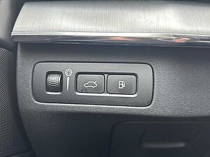 Volvo  XC90 Bluetooth Navi LED Vollleder Klima Einparkhilfe el. Fenster