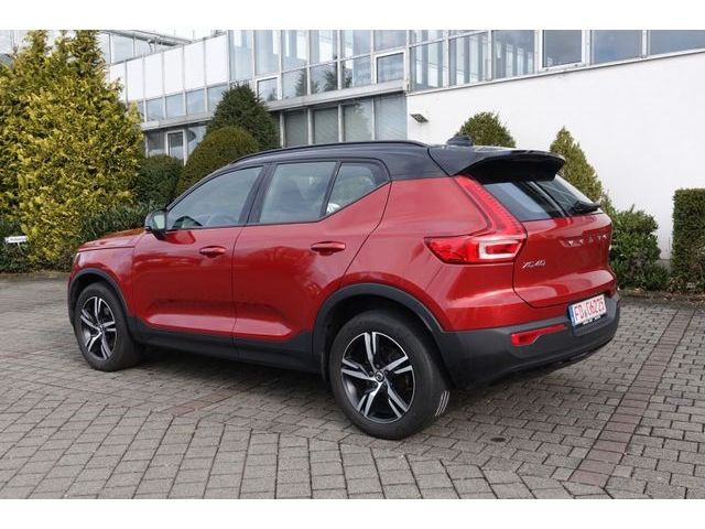Volvo  D3 AWD R-Design AHK PGSD RFK elektr. Sitze