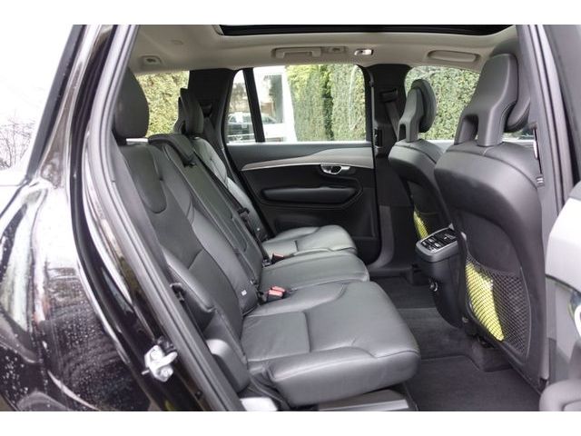Volvo  B5 D AWD Momentum Pro RFK PGSD HUD BLIS CD