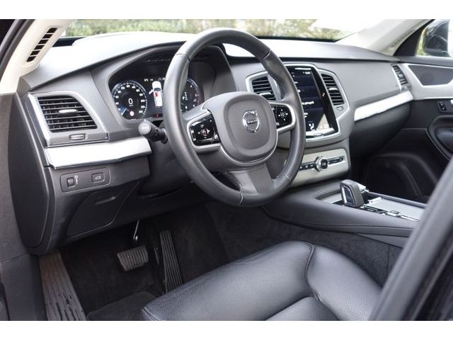 Volvo  B5 D AWD Momentum Pro RFK PGSD HUD BLIS CD