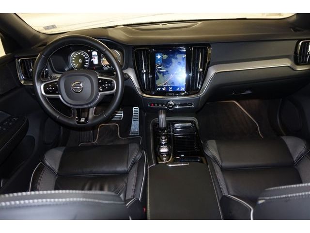Volvo  T6 PHEV AWD R-Design HUD PGSD ACC 360 STHZG
