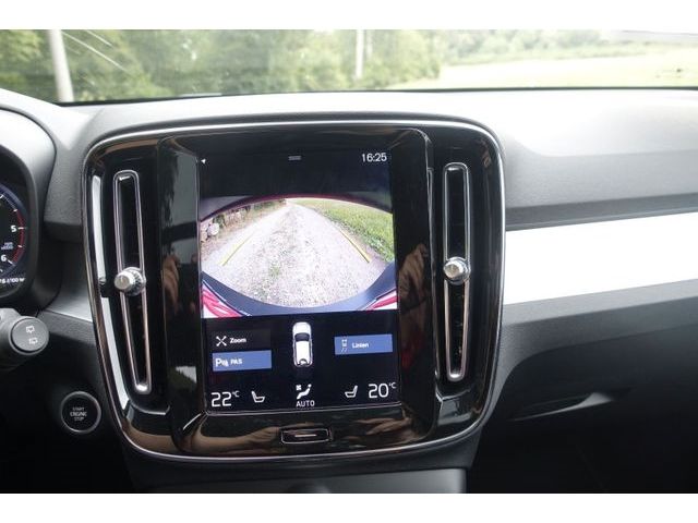 Volvo  D4 AWD Momentum Pro PGSD STHZG Polestar RFK