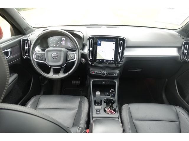 Volvo  D4 AWD Momentum Pro PGSD STHZG Polestar RFK