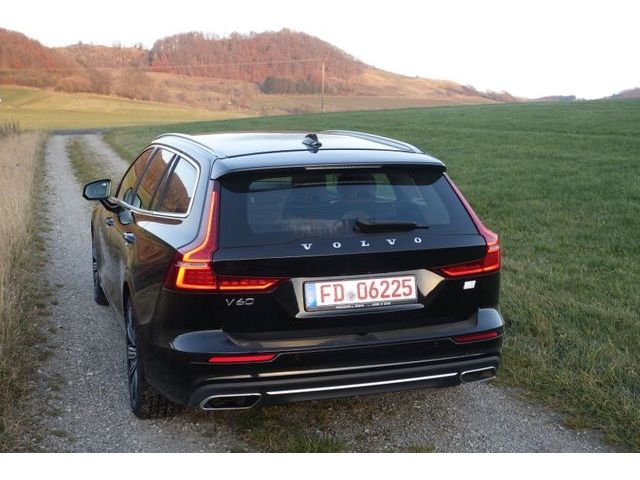 Volvo  T6 AWD Inscription AHK RFK PDC