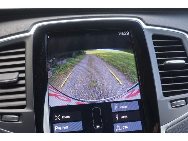 Volvo  D5 AWD Momentum AHK RFK STHZ BLIS PDC