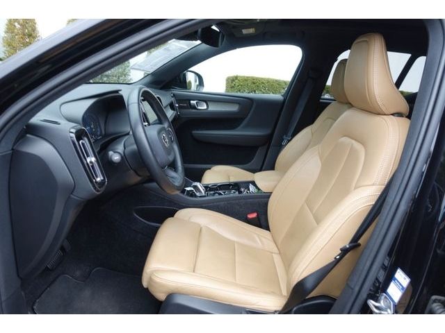 Volvo  T5 Inscription AHK Pano SHZ H&K