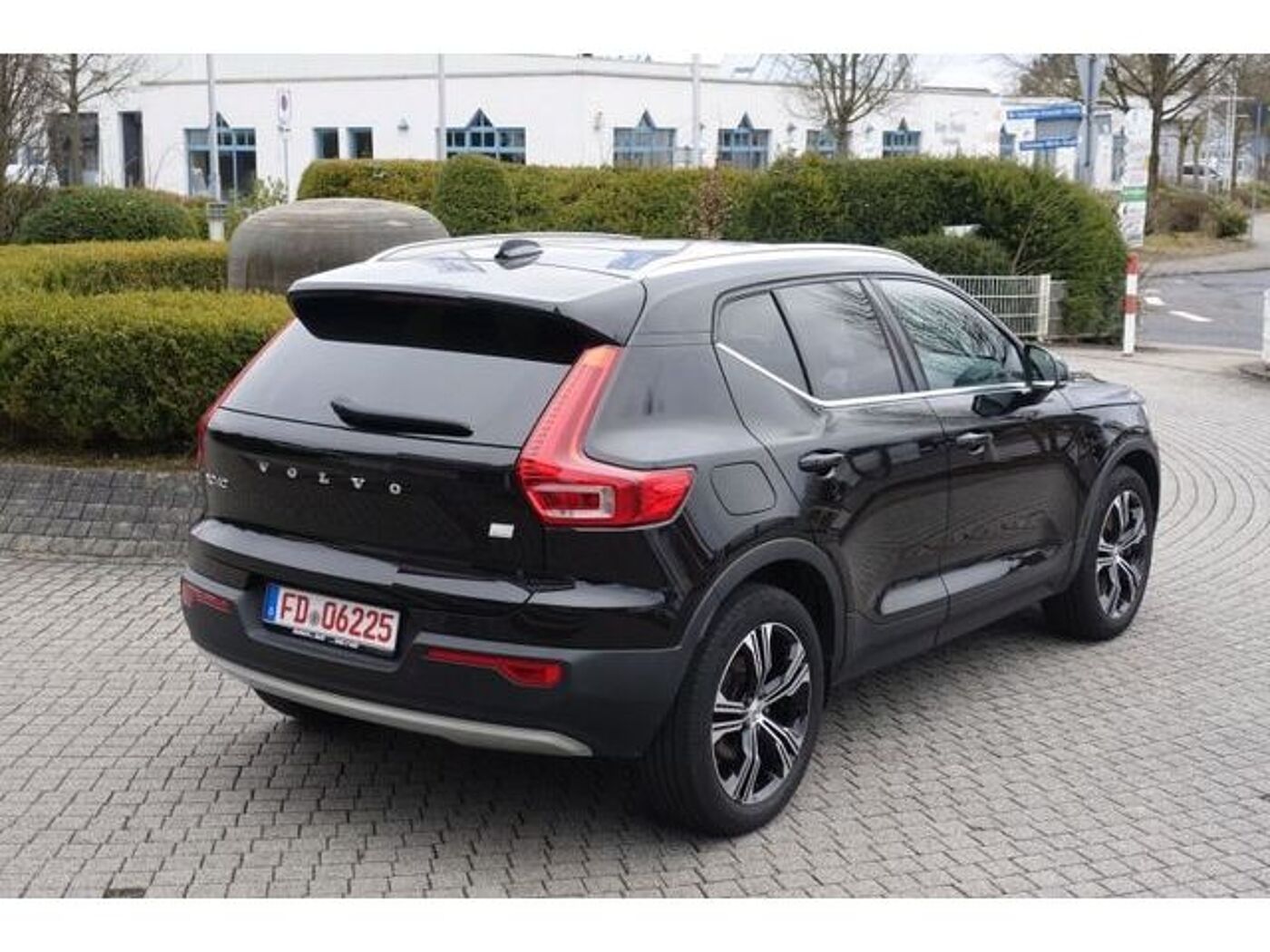 Volvo  T5 Inscription AHK Pano SHZ H&K