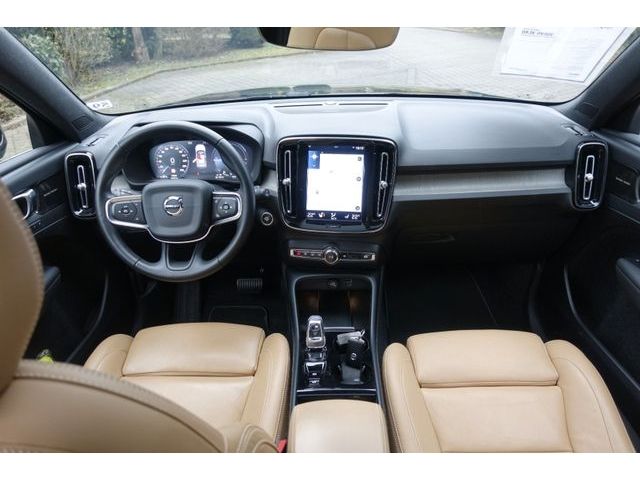 Volvo  T5 Inscription AHK Pano SHZ H&K