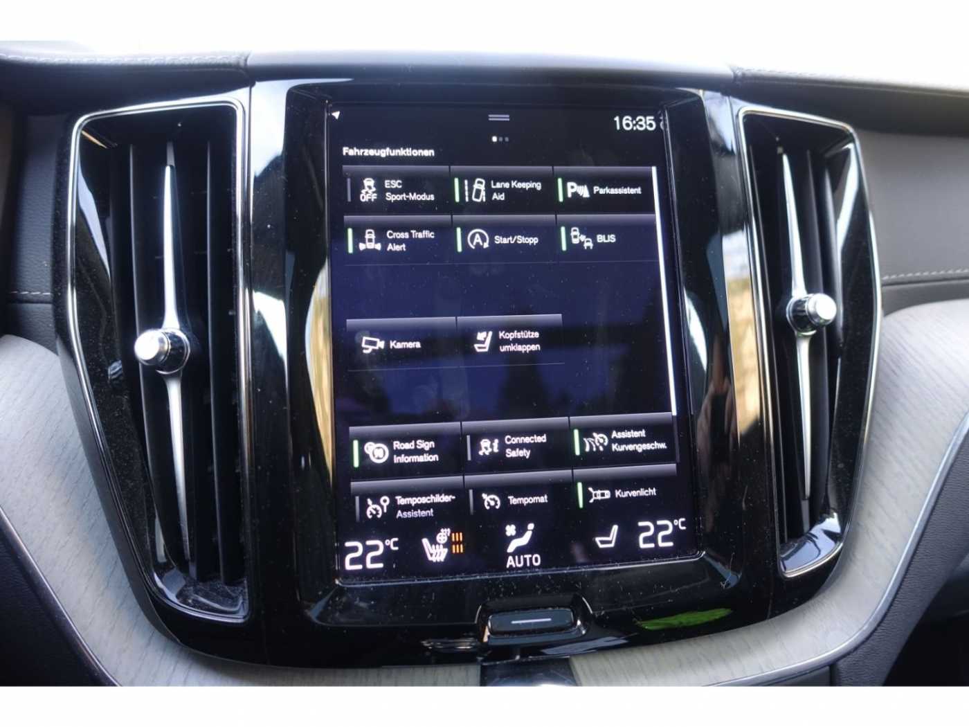 Volvo  Inscription B5 AWD BLIS*ACC*PGSD*V-LED*STHZ