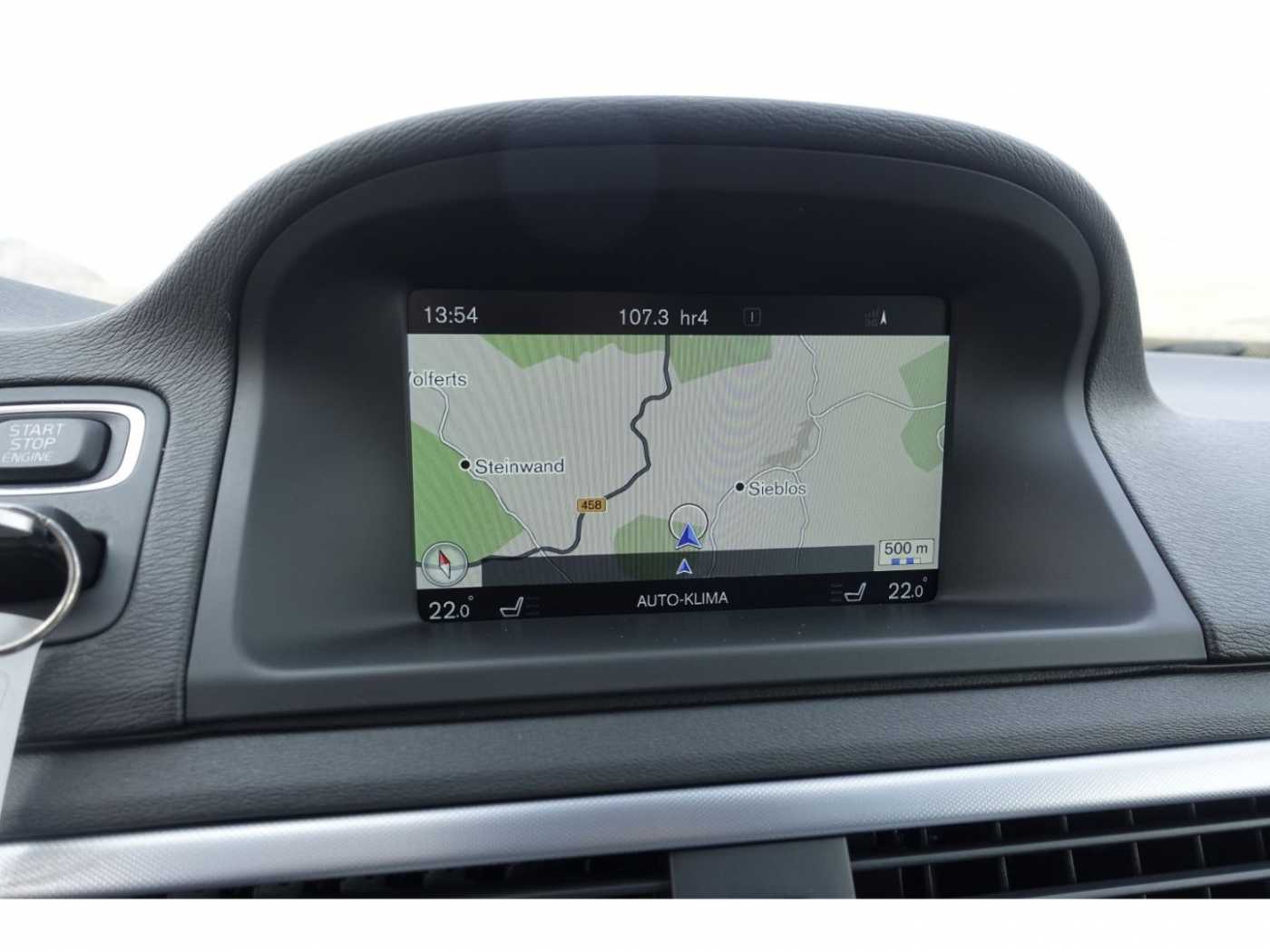 Volvo  Linje Svart AWD D4 DPF    AHK /Schiebe-/ He