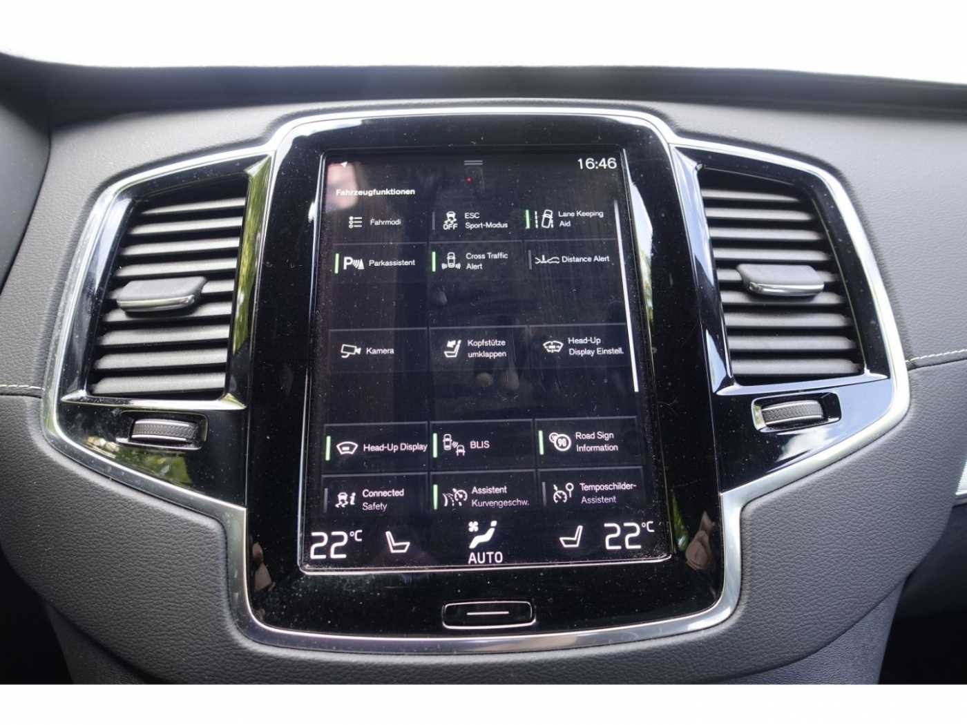Volvo  R-Design B6 AWD AHK*PGSD*STHZG*HUD*4-C*360*