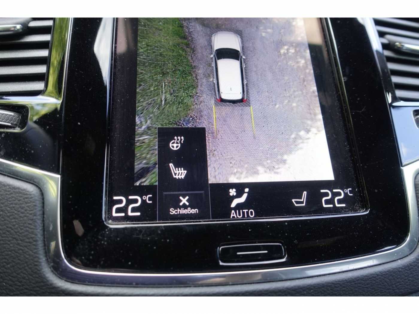 Volvo  R-Design B6 AWD AHK*PGSD*STHZG*HUD*4-C*360*