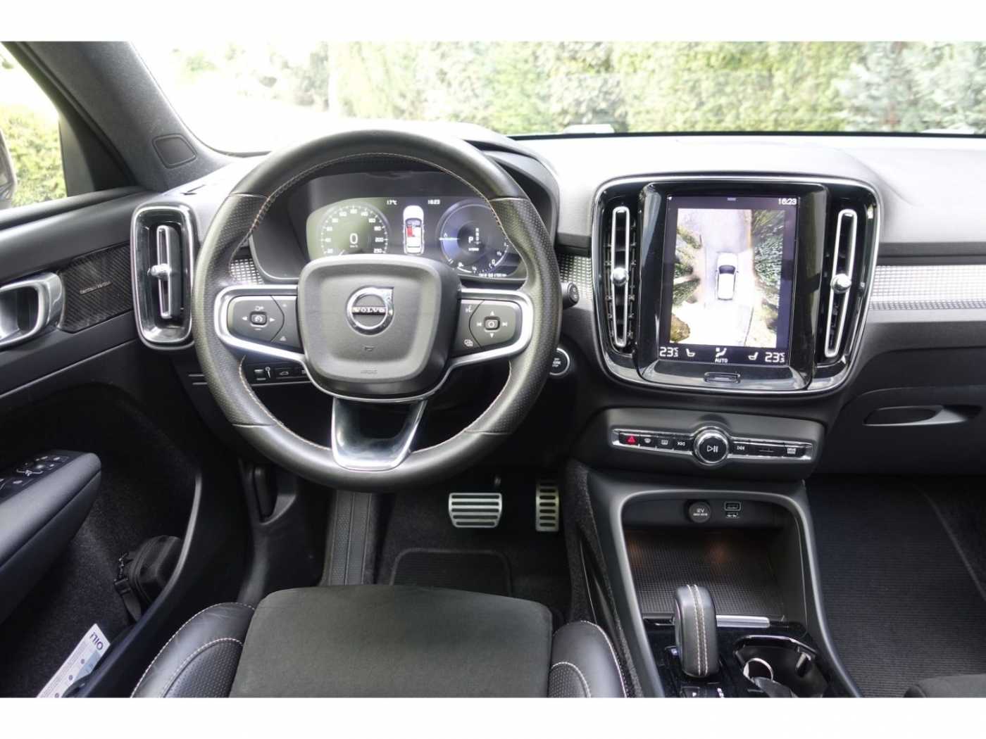 Volvo  R Design Recharge Plug-In Hybrid 2WD T5 Twi
