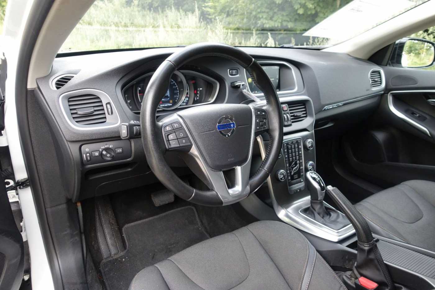 Volvo  Cross Country You! / Design Paket