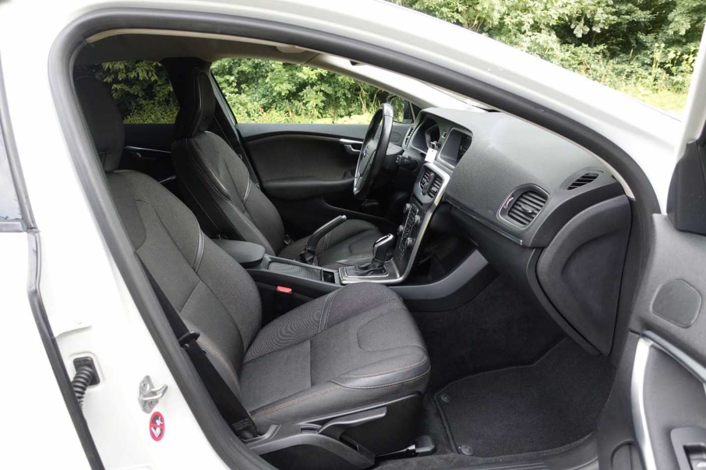 Volvo  Cross Country You! / Design Paket