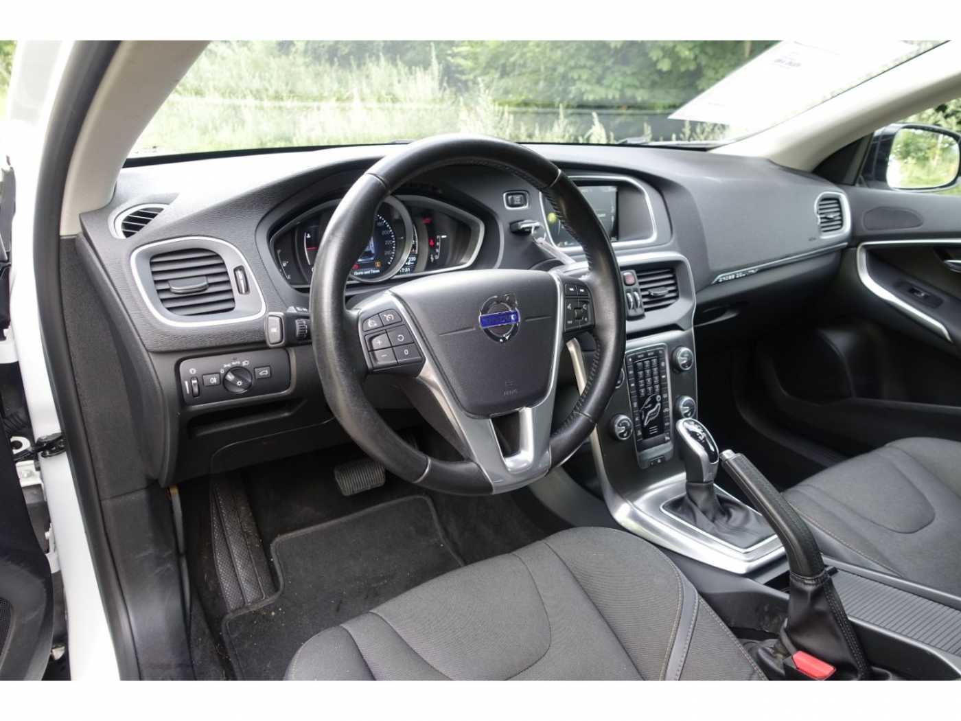 Volvo  D4 Cross Country You!