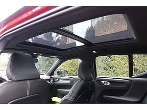 Volvo  D3 AWD R-Design AHK PGSD RFK elektr. Sitze