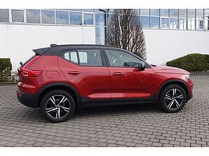 Volvo  D3 AWD R-Design AHK PGSD RFK elektr. Sitze