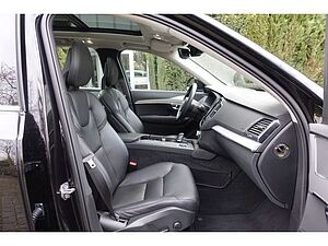 Volvo  B5 D AWD Momentum Pro RFK PGSD HUD BLIS CD