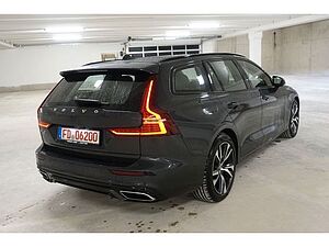 Volvo  T6 PHEV AWD R-Design HUD PGSD ACC 360 STHZG