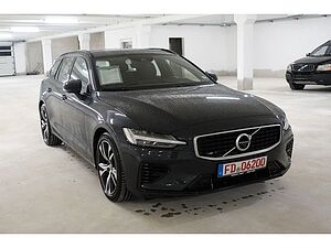 Volvo  T6 PHEV AWD R-Design HUD PGSD ACC 360 STHZG