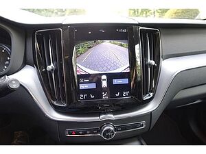 Volvo  D4 Geartr. Momentum Pro V-LED RFK NAVI