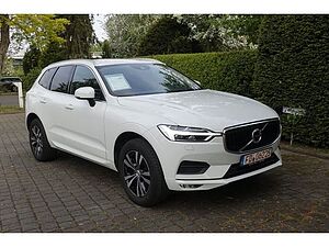 Volvo  D4 Geartr. Momentum Pro V-LED RFK NAVI