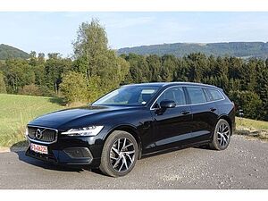 Volvo  T6 AWD Momentum Pro AHK V-LED BLIS RFK PDC