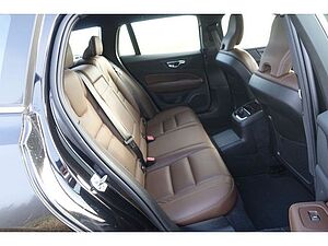 Volvo  T6 AWD Inscription AHK RFK PDC
