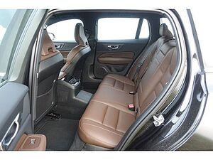 Volvo  T6 AWD Inscription AHK RFK PDC