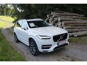 Volvo  D5 AWD Momentum AHK RFK STHZ BLIS PDC