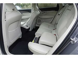 Volvo  Cross Country Pro AWD T5 AHK / Pano/ Rückfah