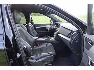 Volvo  R-Design B6 AWD AHK*PGSD*STHZG*HUD*4-C*360*