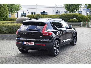 Volvo  R Design Recharge Plug-In Hybrid 2WD T5 Twi